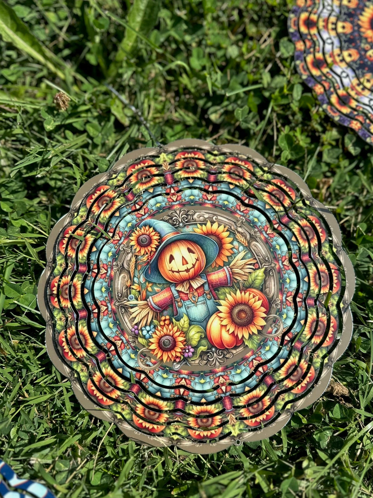 Fall Scarecrow Wind Spinner – 8in