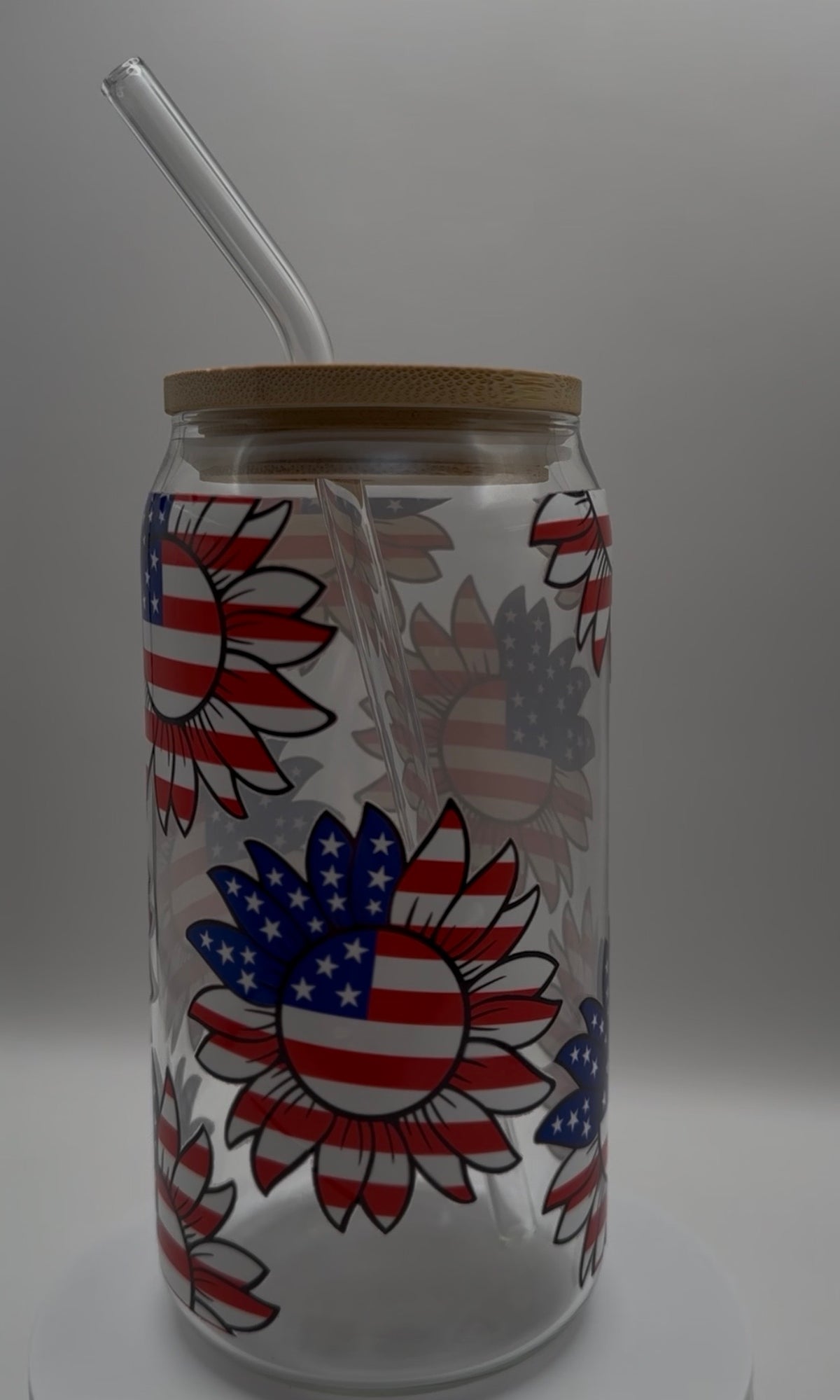Patriotic Flowers Glass Bamboo Cup – 20oz (Oopsies)